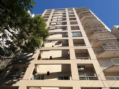 Adolfo Alsina al 2200