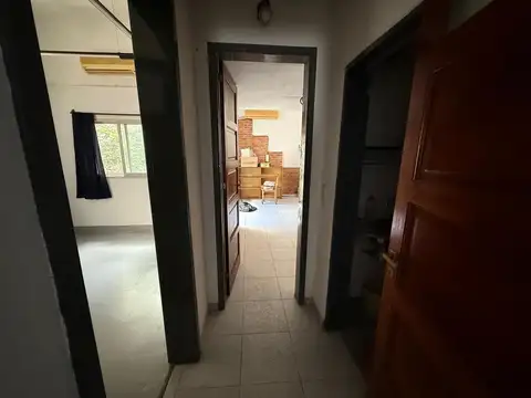 Oficina en Alquiler con 1 cochera