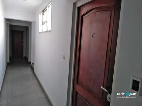 12 300, Piso 2