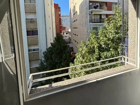 Departamento en Alquiler en Barrio Norte, $ 390.000