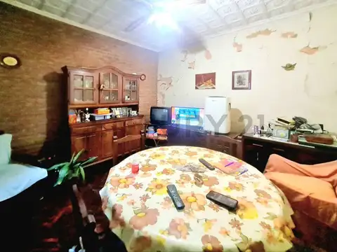 Depto Tipo Casa en Venta de 6 ambientes