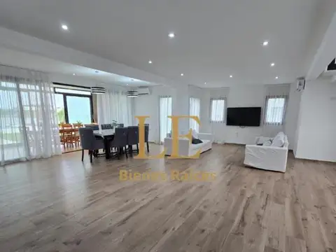 Casa en Venta en San Sebastian, USD 325.000