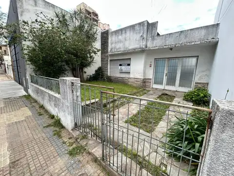 Terreno - Venta - Argentina, Lanús - EVA PERON 1129