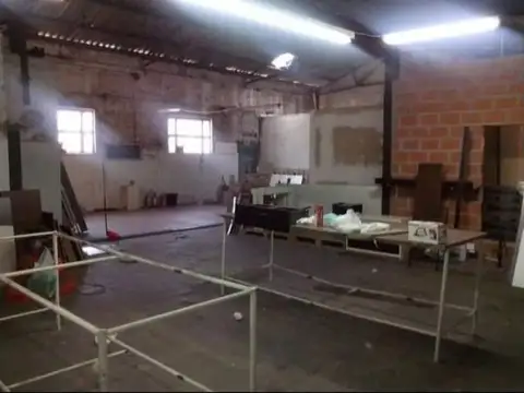 Galpon en Alquiler en Ramos Mejia, $ 2.600.000