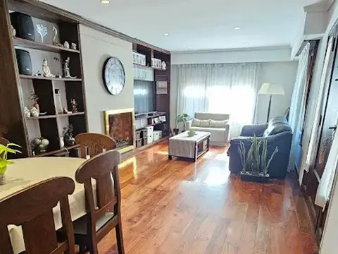 Casa en Venta en Castelar Norte, USD 220.000