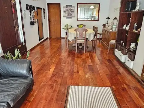 Casa venta 3 ambientes en Castelar Norte APTA BANCO NACION