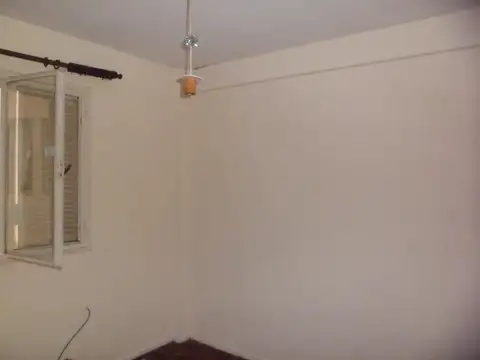 Departamento en Venta en Lomas de Zamora, USD 70.000