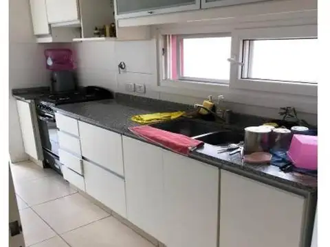 VENTA DE DEPARTAMENTO EN EL EDIFICIO PORTOFINO II