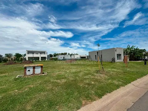 Terreno en Venta en Countries y Barrios Cerrados en Pilar, USD 45.000