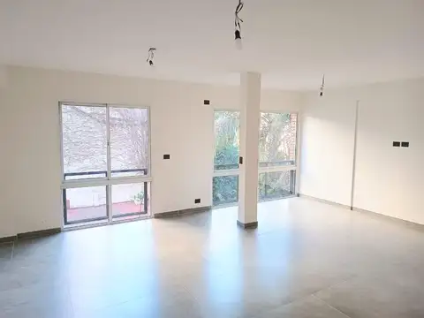 AV LIBERTADOR al 5800