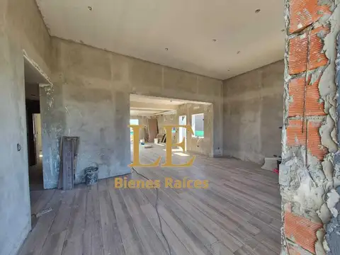 Venta de casa en Pilar del este. Santa Elisa