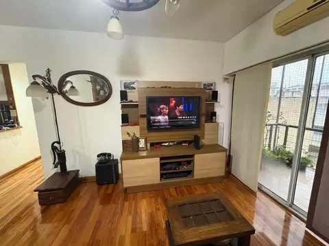 Venta 3 Amb C/Cochera en Villa Pueyrredon