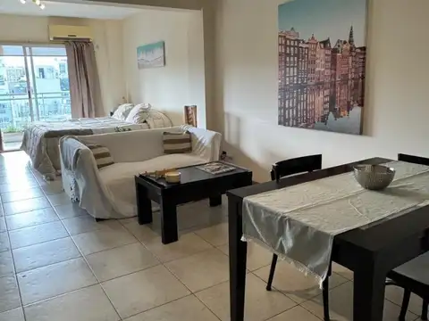 Avenida Córdoba 3700, Piso 8