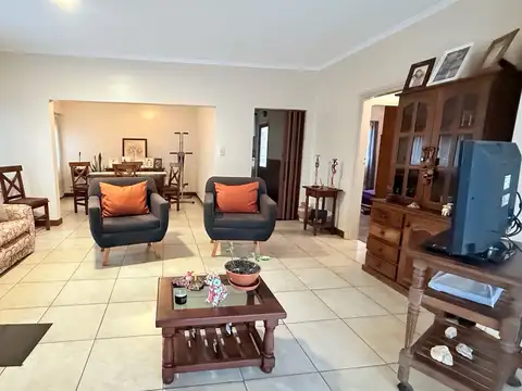 Depto Tipo Casa 3 ambientes con 1 baño