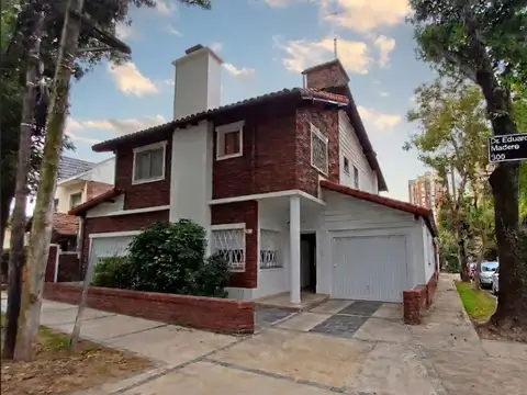 Casa en Alquiler de 3 dormitorios