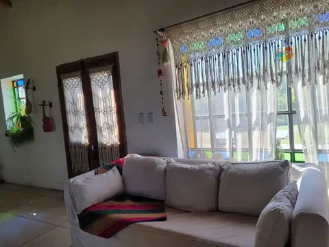 VENTA DE CASA BARRIO PRIVADO "3 LOMAS"  DONOVAN