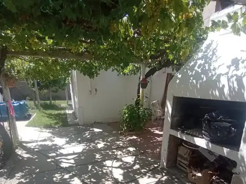Avenida Juan Gilberto Funes 1200