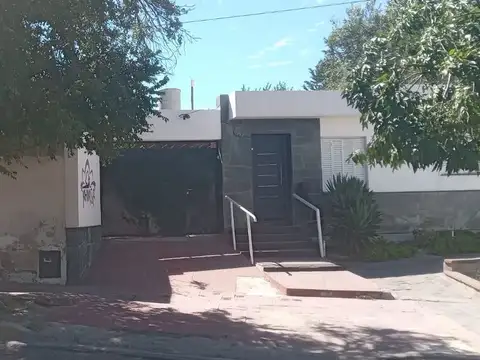 Avenida Juan Gilberto Funes 1200