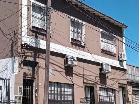 PH EN MORON SUR 4 AMBIENTES -PARA INVERSION 