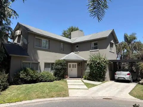 Los Ángeles Maschwitz casa s/lote 605m2  c/pileta