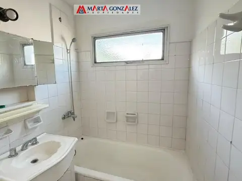 Departamento 2 ambientes con 1 baño