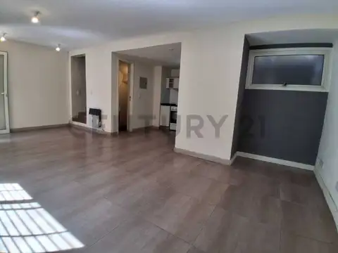 Casa en Alquiler en San Jose De Guaymallen, $ 700.000