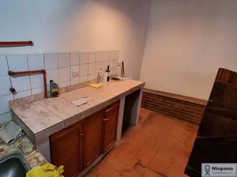 Casa en Venta con 4 cocheras
