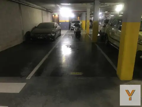 Cochera en venta - 13Mts2 - Puerto Madero