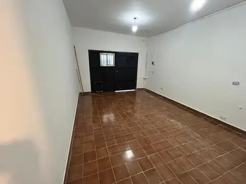 PH Tipo Casa tres ambientes con terraza en alquiler