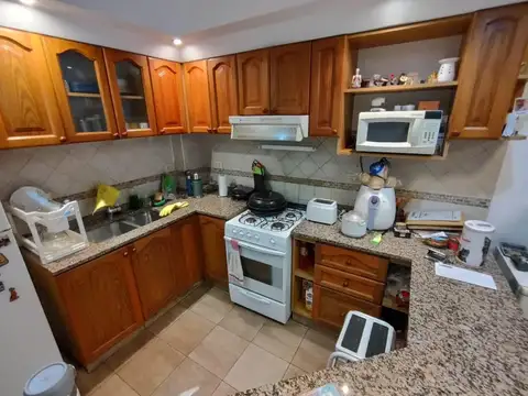 Casa 3 ambientes con 2 baños