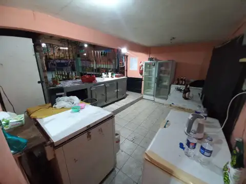 Amplio galpón en venta! Gran oportunidad de inversión 