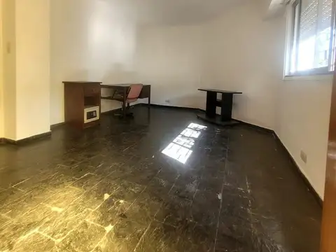 Casa en Venta en Haedo, USD 100.000