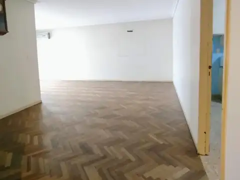 Departamento en Venta de 5 ambientes