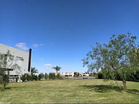 Terreno en Venta en San Matias, USD 195.000
