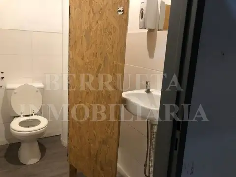 Local en Alquiler en Microcentro, $ 2.000.000