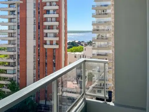 San Lorenzo 756 , Piso 8