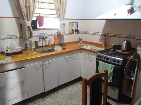 Casa en Venta en Capitan Bermudez, USD 69.000