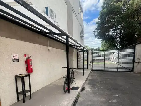 Oficina en Alquiler en Pilar, $ 750.000