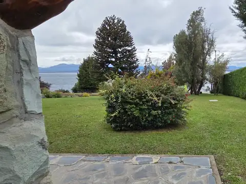 Depto Tipo Casa en Alquiler de 3 ambientes