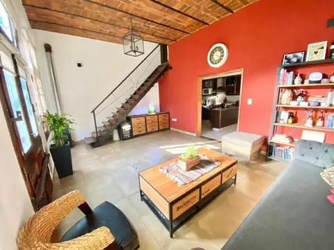 Casa en Venta en Castelar Sur, USD 230.000