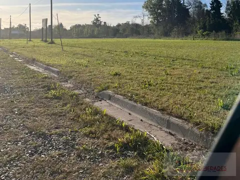 Terreno en  venta en calle 148 y 523 La Plata