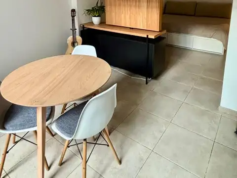 Breeze Home– Luminoso, Amoblado y con Patio Espacioso