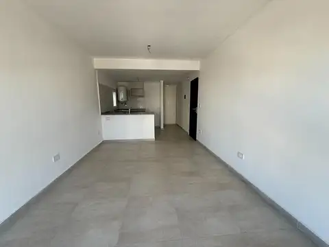 EN VENTA - DEPARTAMENTO MONOAMBIENTE AL FRENTE - LOURDES