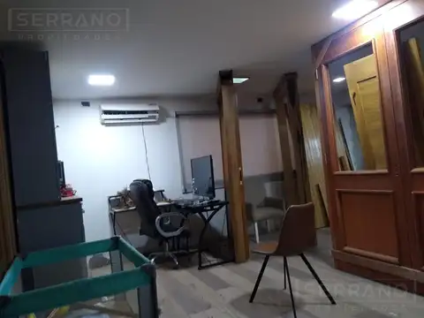 Galpon en Venta 30  mts Fondo