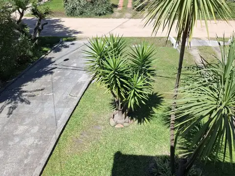 Casa en Alquiler en El Pinar, $U 48.000