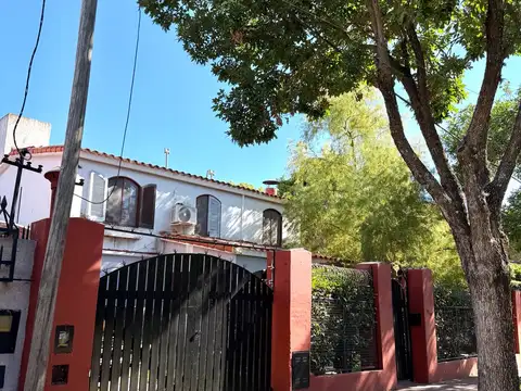 Casa en Alquiler de 6 dormitorios