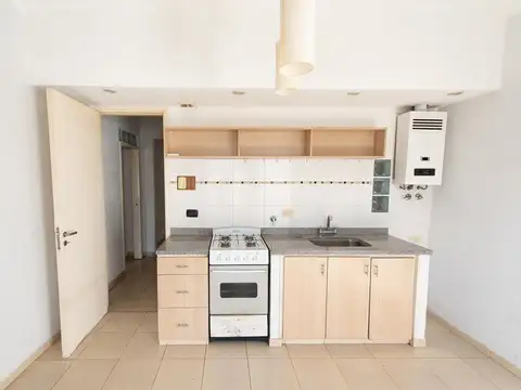 DEPARTAMENTO DOS DORMITORIOS VENTA LA PLATA PATIO