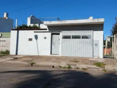 Venta Casa 3amb con Cochera en El Palomar