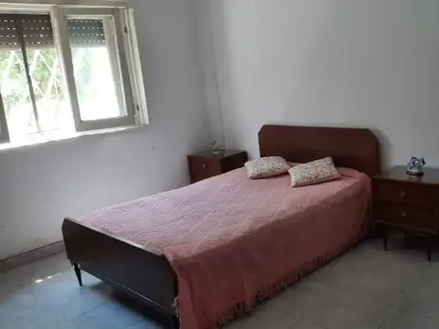 Venta Casa 3amb con Cochera en El Palomar