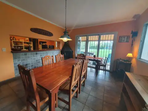 Quinta en Venta en Barrio El Cazador, USD 238.000